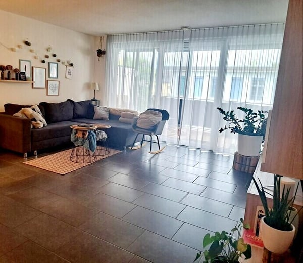 1½ ZI-WOHNUNG IN ZOFINGEN (AG), MÖBLIERT, TEMPORÄR 1