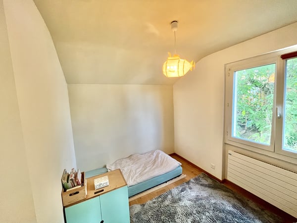 1 ZIMMER-HAUS IN SCHNEISINGEN (AG), MÖBLIERT, TEMPORÄR 4