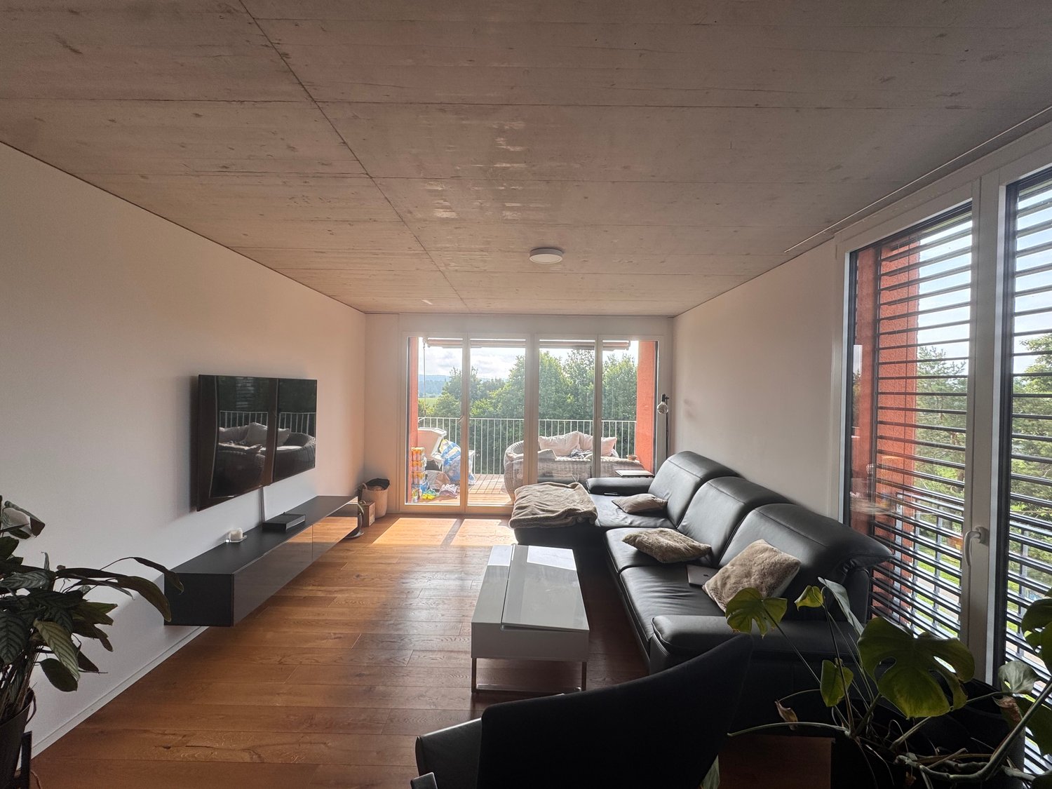 Bild 3½ ZI-WOHNUNG IN OBERGLATT (ZH), MÖBLIERT, TEMPORÄR