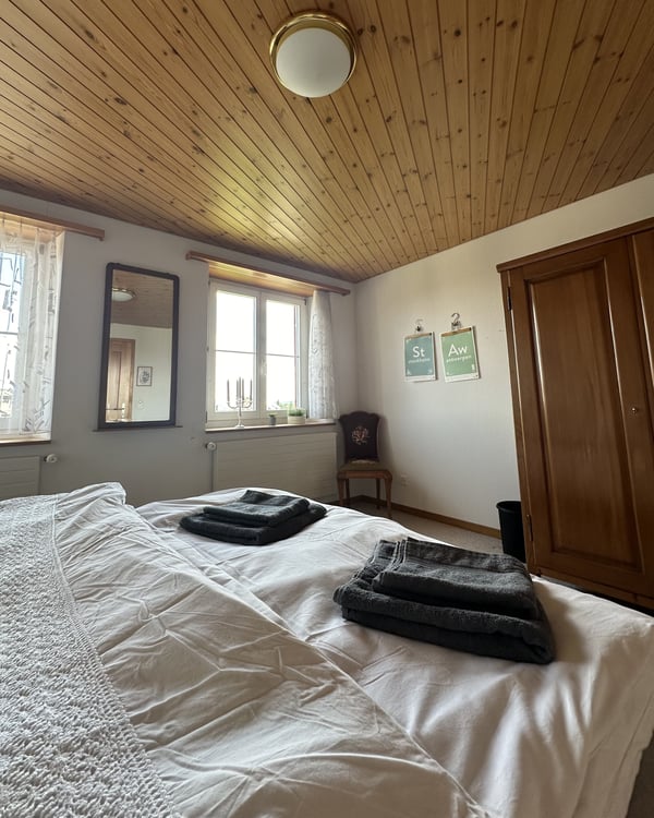 1 ZIMMER-HAUS IN NEUHAUSEN AM RHEINFALL (SH), MÖBLIERT, TEMPORÄR 9