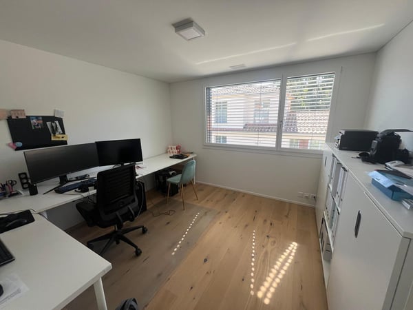 1½ ZIMMER-HAUS IN OFTRINGEN (AG), MÖBLIERT, TEMPORÄR 8