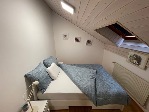 1½ ZI-WOHNUNG IN PORRENTRUY (JU), MÖBLIERT, TEMPORÄR 8