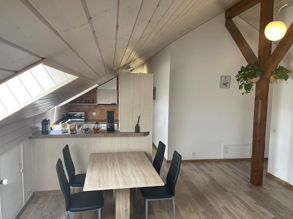 1½ ZI-WOHNUNG IN PORRENTRUY (JU), MÖBLIERT, TEMPORÄR 3