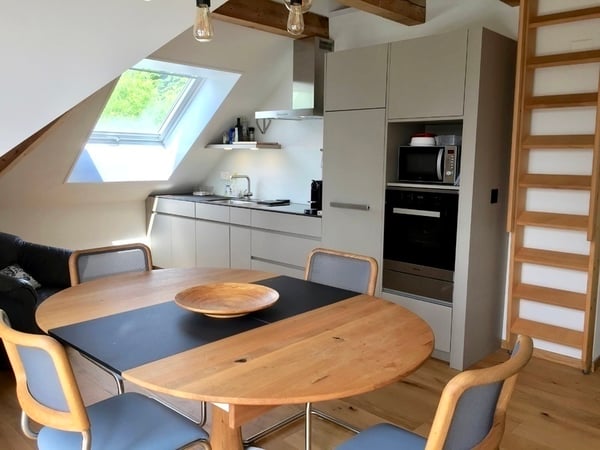 1 ZIMMER-DACHWOHNUNG IN BERN - GÜMLIGEN, MÖBLIERT, TEMPORÄR 2