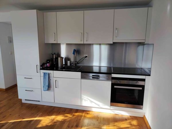 FÜR EINE EINZEPLPERSON IN ALTSTÄTTEN (SG), MÖBLIERT, TEMPORÄR 4