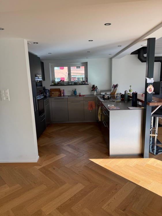 1 ZIMMER-HAUS IN BERN - BÜMPLIZ, MÖBLIERT, TEMPORÄR 6