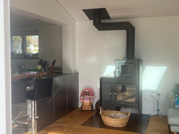 1 ZIMMER-HAUS IN BERN - BÜMPLIZ, MÖBLIERT, TEMPORÄR 3