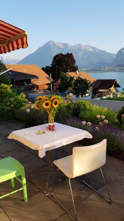 1½ ZI-WOHNUNG IN HILTERFINGEN (BE), MÖBLIERT, TEMPORÄR 7