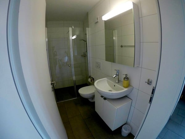 1½ ZI-WOHNUNG IN AARWANGEN (BE), MÖBLIERT, TEMPORÄR 7