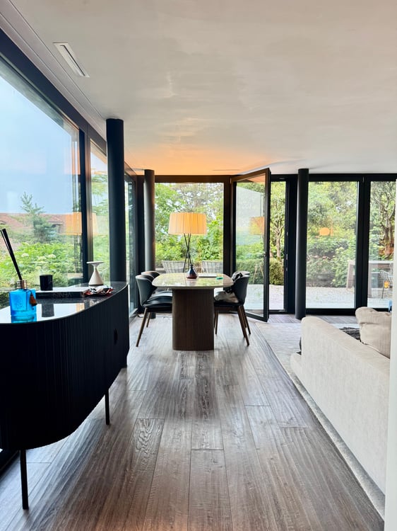 1 ZI-WOHNUNG IN RÜSCHLIKON (ZH), MÖBLIERT, TEMPORÄR 2