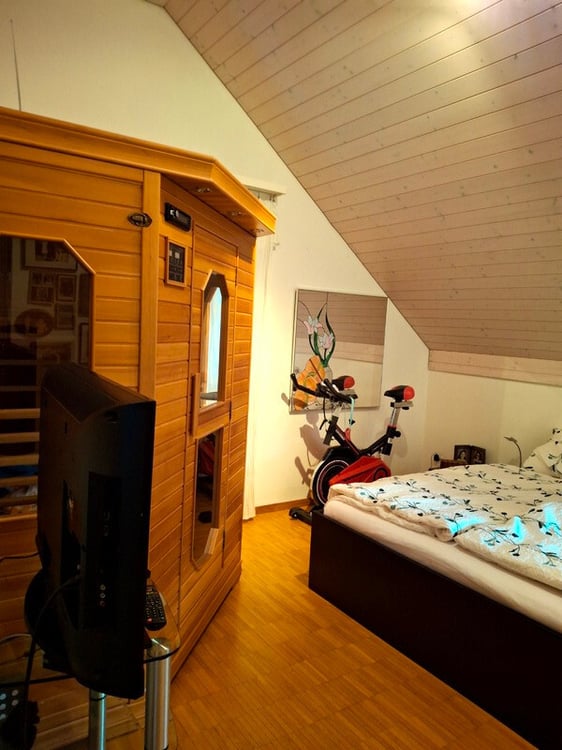 1½ ZIMMER-DACHWOHNUNG IN EBMATINGEN (ZH), MÖBLIERT, TEMPORÄR 7