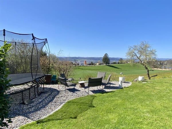 1½ ZIMMER-HAUS IN WIDEN (AG), MÖBLIERT, TEMPORÄR 9