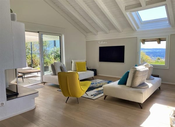 1½ ZIMMER-HAUS IN WIDEN (AG), MÖBLIERT, TEMPORÄR 1