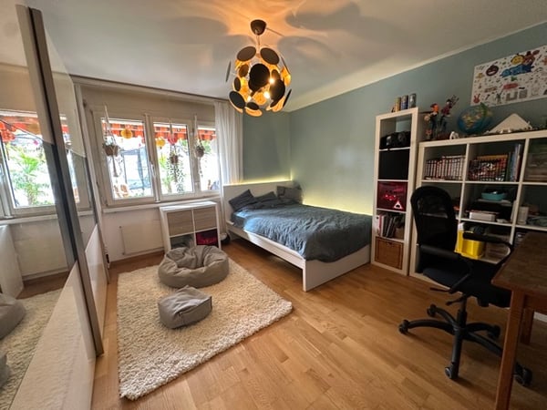 1½ ZI-WOHNUNG IN ZÜRICH - KREIS 9 ALTSTETTEN, MÖBLIERT, TEMPORÄR 5