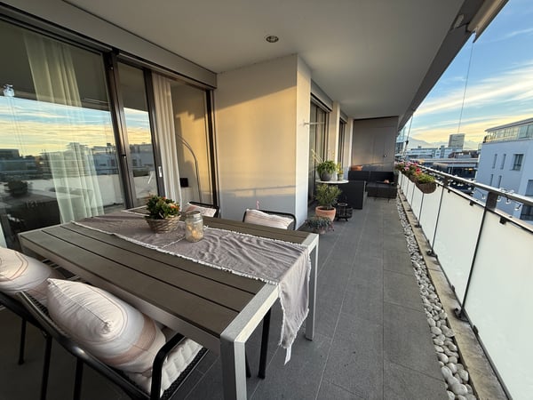 1½ ZI-WOHNUNG IN ZUG, MÖBLIERT, TEMPORÄR 3