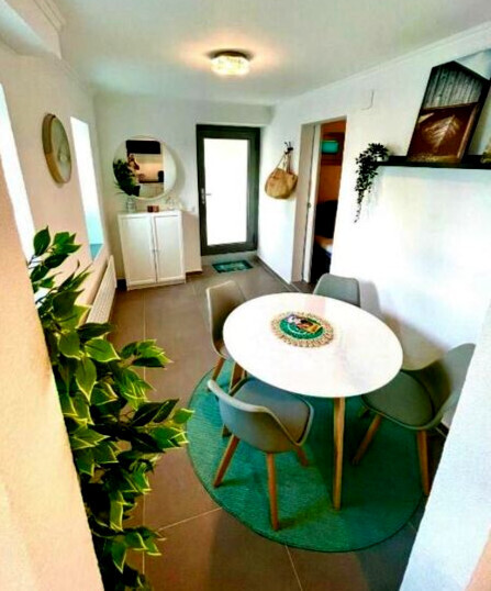 1 ZI-WOHNUNG IN BERLINGEN (TG), MÖBLIERT, TEMPORÄR 1