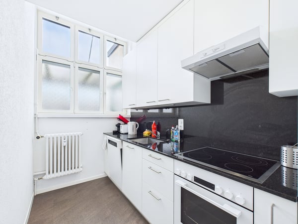 1 ZI-WOHNUNG IN ZÜRICH - KREIS 4 AUSSERSIHL, MÖBLIERT, TEMPORÄR 3