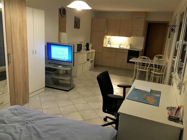 2 ZI-WOHNUNG IN THÖRISHAUS (BE), MÖBLIERT 1