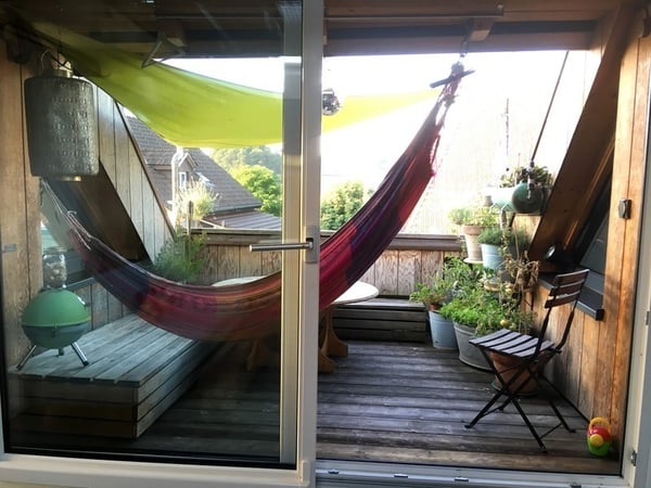 1 ZIMMER-HAUS IN WALLISWIL B. WANGEN (BE), MÖBLIERT, TEMPORÄR 5