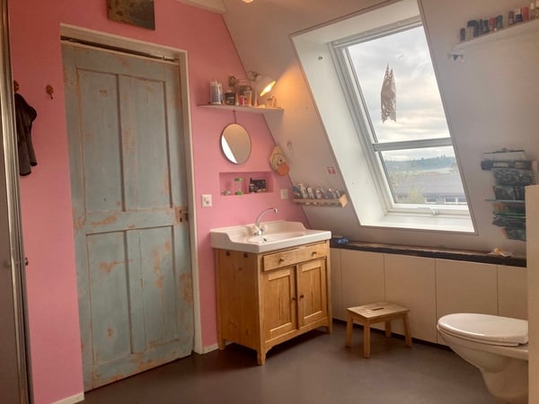 1 ZIMMER-HAUS IN WALLISWIL B. WANGEN (BE), MÖBLIERT, TEMPORÄR 6