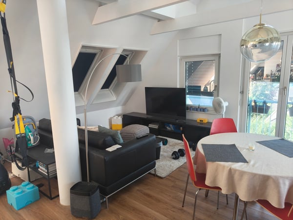 1 ZI-WOHNUNG IN ZÜRICH - KREIS 10 HÖNGG, MÖBLIERT, TEMPORÄR 1