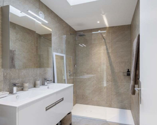 1½ ZIMMER-ATTIKAWOHNUNG IN LUZERN, MÖBLIERT, TEMPORÄR 6