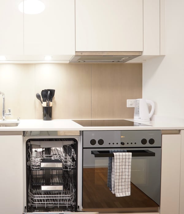 STUDIO IN ZÜRICH - KREIS 4, MÖBLIERT, TEMPORÄR 3