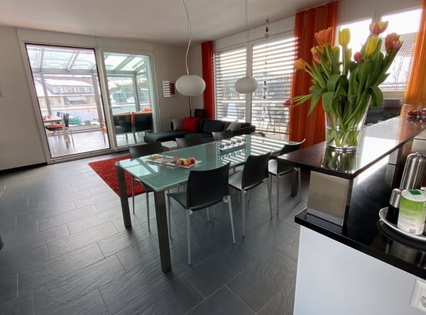 1½ ZIMMER-ATTIKAWOHNUNG IN LIEBEFELD (BE), MÖBLIERT, TEMPORÄR 2