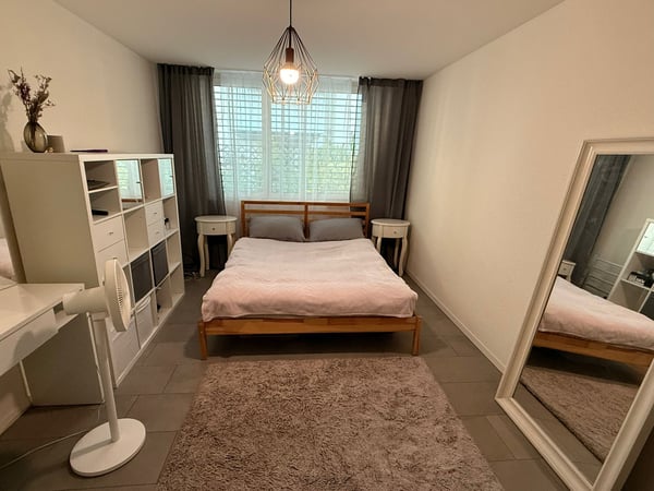 1½ ZI-WOHNUNG IN ZÜRICH - KREIS 11 OERLIKON, MÖBLIERT, TEMPORÄR 3