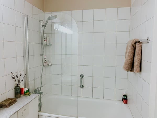 1 ZI-WOHNUNG IN BERN - WEISSENBÜHL, MÖBLIERT, TEMPORÄR 10