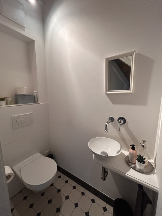 1½ ZI-WOHNUNG IN ST. GALLEN - INNENSTADT, MÖBLIERT, TEMPORÄR 8