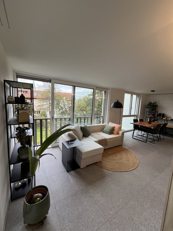 1 ZIMMER-STUDIO IN ZÜRICH - KREIS 11 OERLIKON, MÖBLIERT, TEMPORÄR 1