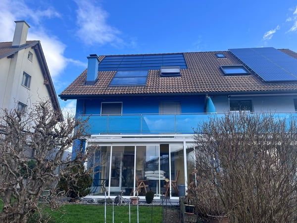 1½ ZIMMER-HAUS IN ZWILLIKON (ZH), MÖBLIERT, TEMPORÄR 13