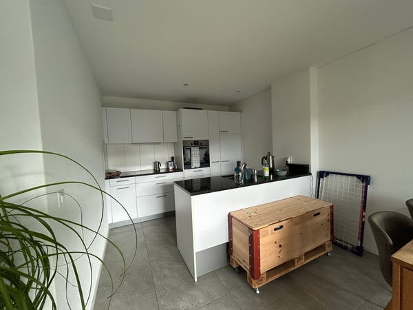 1½ ZI-WOHNUNG IN LANGNAU IM EMMENTAL (BE), MÖBLIERT, TEMPORÄR 2