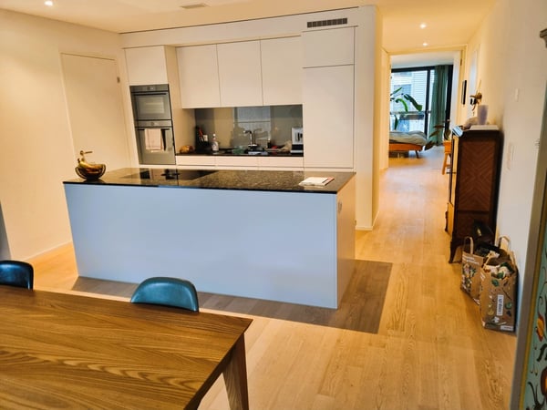 1½ ZI-WOHNUNG IN ZÜRICH - KREIS 2, MÖBLIERT, TEMPORÄR 3