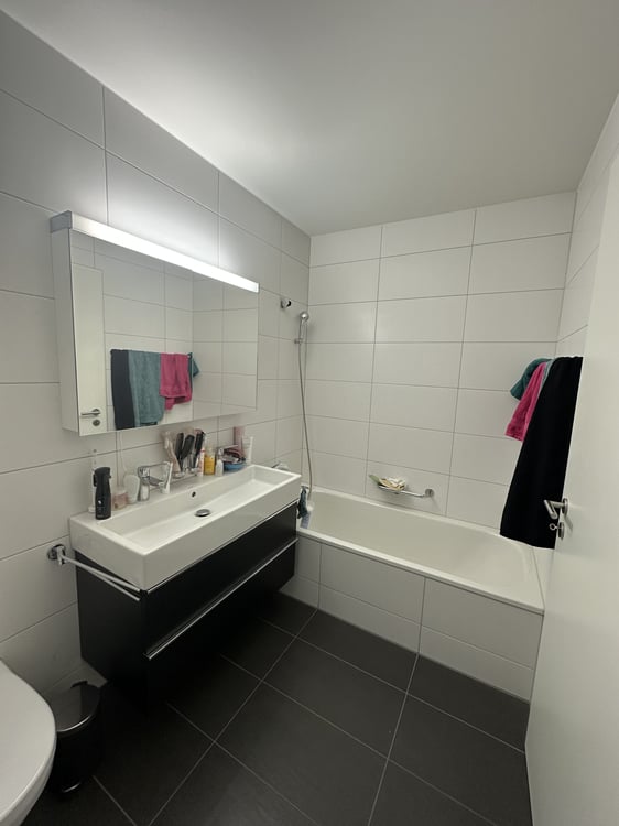 1½ ZI-WOHNUNG IN ALTDORF (UR), MÖBLIERT 5