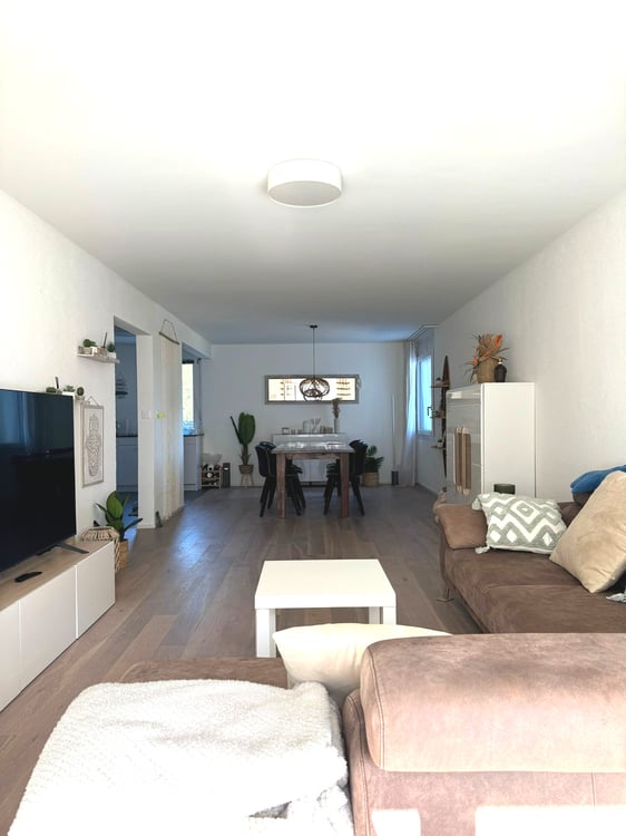 1½ ZI-WOHNUNG IN RICHTERSWIL (ZH), MÖBLIERT, TEMPORÄR 2