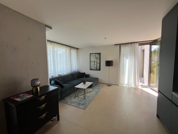 1½ ZI-WOHNUNG IN KLOTEN (ZH), MÖBLIERT, TEMPORÄR 2