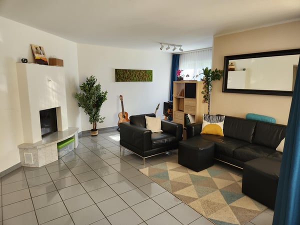 1½ ZI-WOHNUNG IN KÜSSNACHT AM RIGI (SZ), MÖBLIERT, TEMPORÄR 1