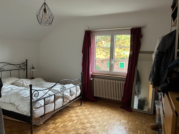 1 ZIMMER-HAUS IN SUHR (AG), MÖBLIERT, TEMPORÄR 3