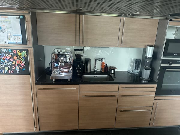 4½ ZI-WOHNUNG IN BOTTIGHOFEN (TG), MÖBLIERT, TEMPORÄR 2