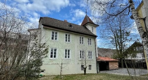 5 ZIMMER-HAUS IN UEBERSTORF (FR), MÖBLIERT, TEMPORÄR 9