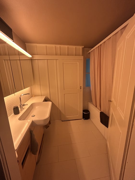 5 ZIMMER-HAUS IN UEBERSTORF (FR), MÖBLIERT, TEMPORÄR 7