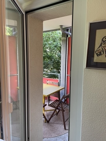 1 ZI-WOHNUNG IN ZÜRICH - KREIS 11 SEEBACH, MÖBLIERT, TEMPORÄR 8