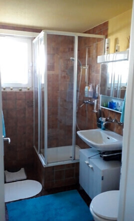 4 ZIMMER-HAUS IN ABTWIL (SG), MÖBLIERT, TEMPORÄR 7