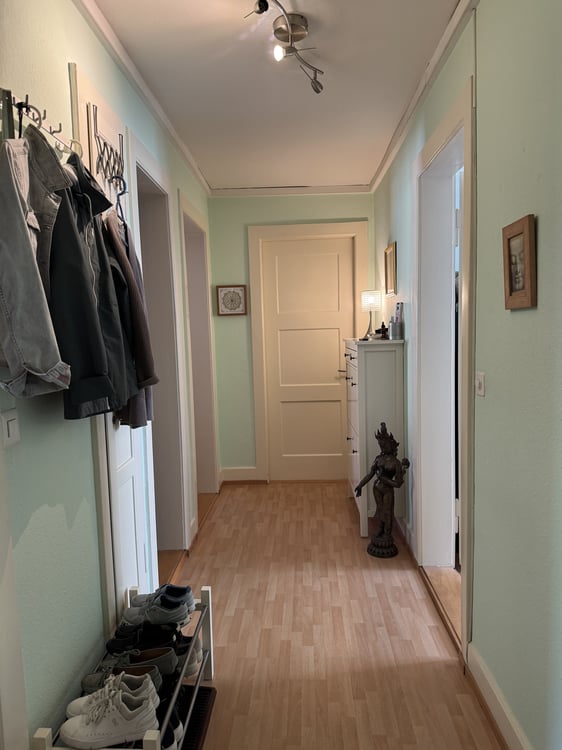 2 ZI-WOHNUNG IN ZÜRICH - KREIS 3 WIEDIKON, MÖBLIERT, TEMPORÄR 4