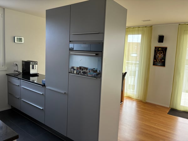 3½ ZIMMER-DACHWOHNUNG IN KERZERS (FR), MÖBLIERT, TEMPORÄR 4