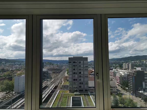 2½ ZI-WOHNUNG IN ZÜRICH - KREIS 9 ALTSTETTEN, MÖBLIERT, TEMPORÄR 9