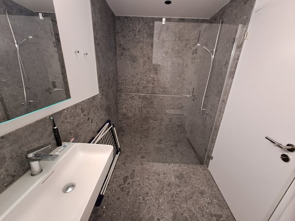 1½ ZI-WOHNUNG IN ZÜRICH - KREIS 9 ALTSTETTEN, MÖBLIERT, TEMPORÄR 4