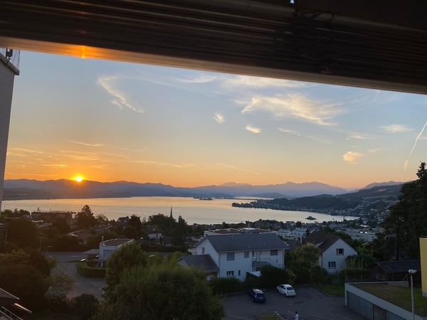 2½ ZI-WOHNUNG IN RICHTERSWIL (ZH), MÖBLIERT, TEMPORÄR 1